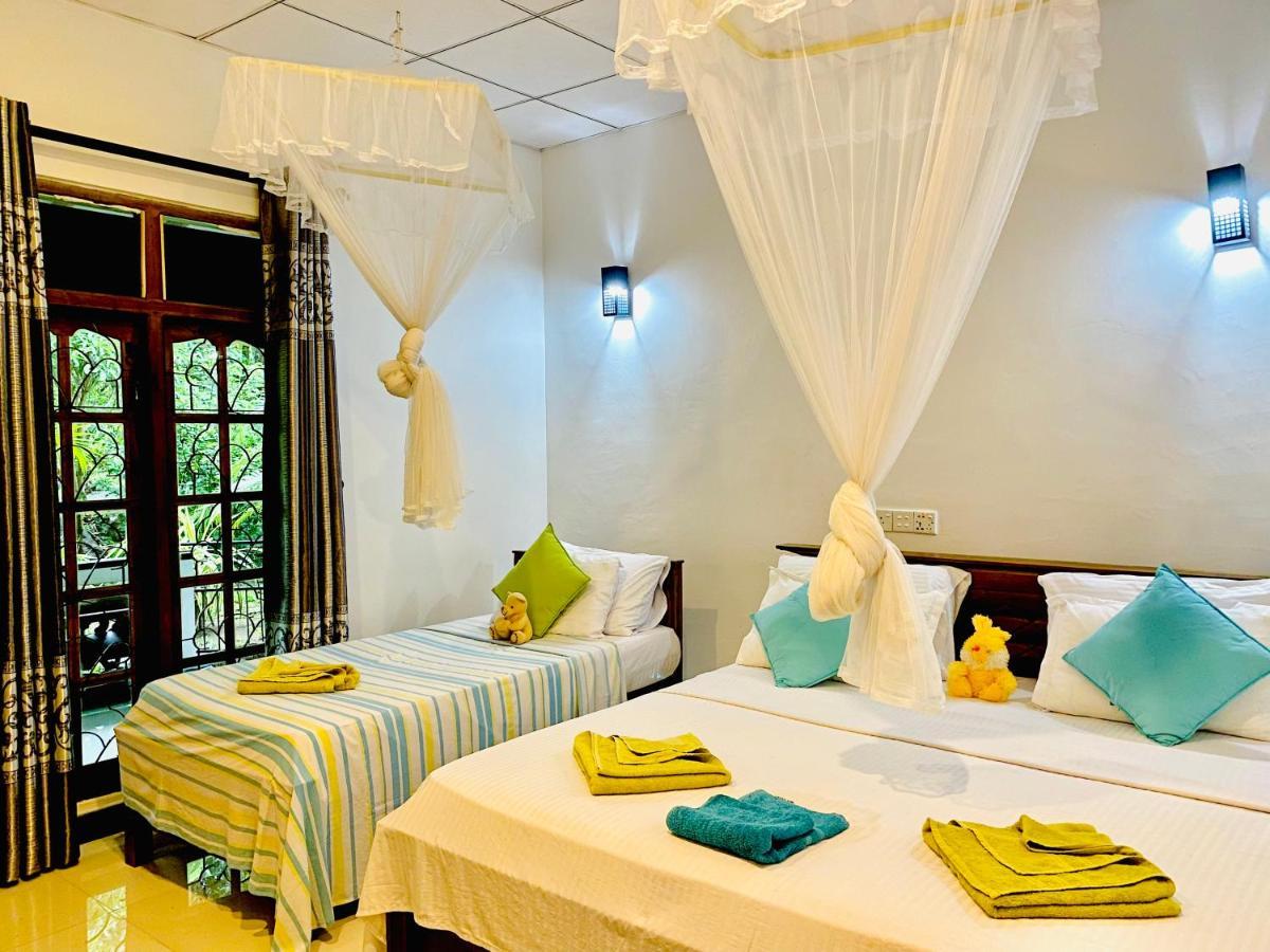 The Jungle Path Lodge Sigiriya Bagian luar foto
