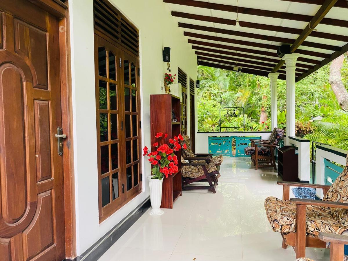 The Jungle Path Lodge Sigiriya Bagian luar foto